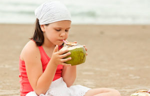 Read more about the article Ofereça Coco ao seu filho… muito nutriente em uma só fruta!