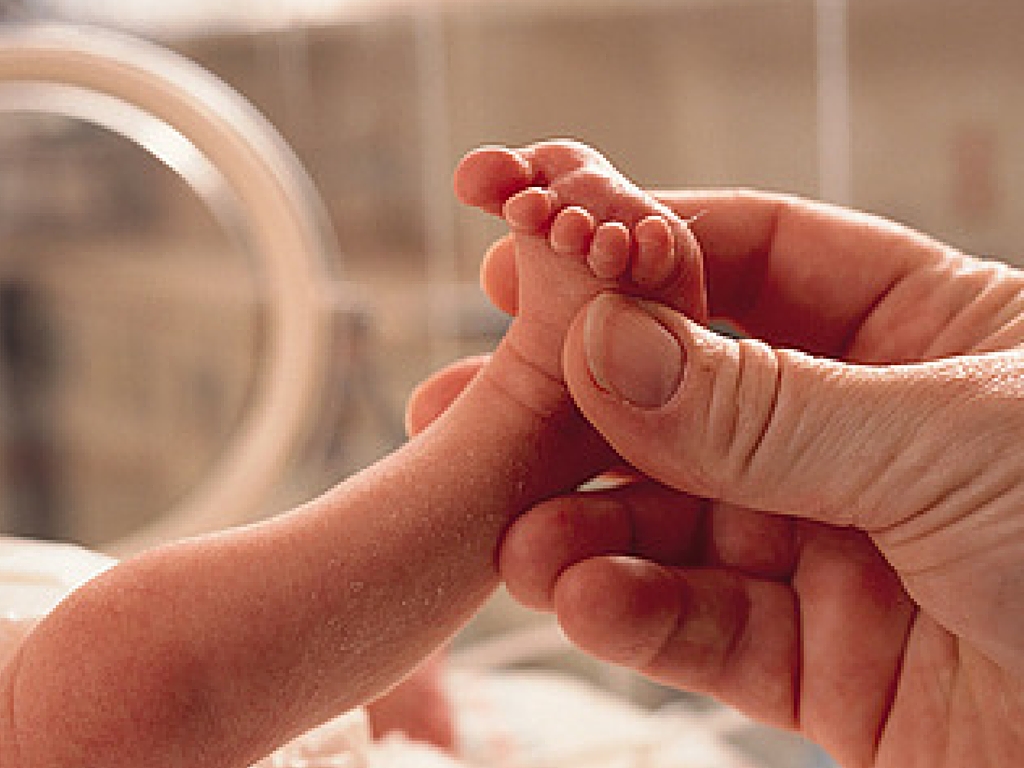 You are currently viewing A importância da família no desenvolvimento do bebê prematuro