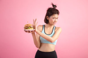Read more about the article Consumo excessivo de fast foods, um alerta necessário!